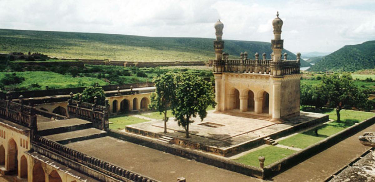 An overview of Gandikota fort