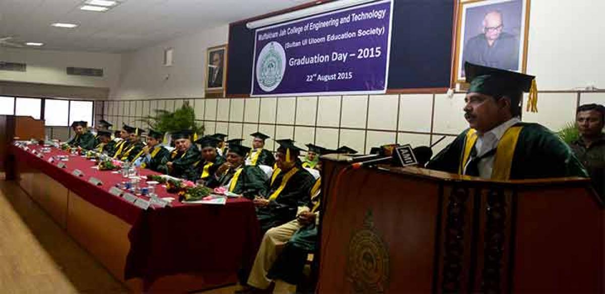 HMR MD NVS Reddy addressing students at MJCET on Wednesday