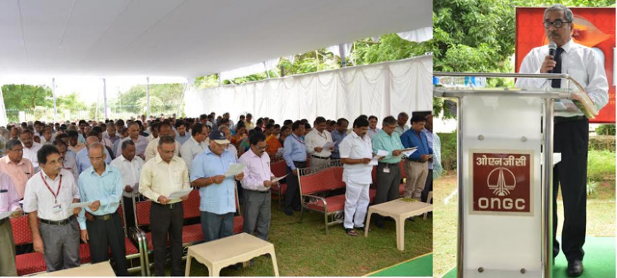 Debasis Sanyal, Executive Director -Asset Manager, administering the pledge to the ONGC employees, at Rajahmundry ONGC Base Complex, on Friday