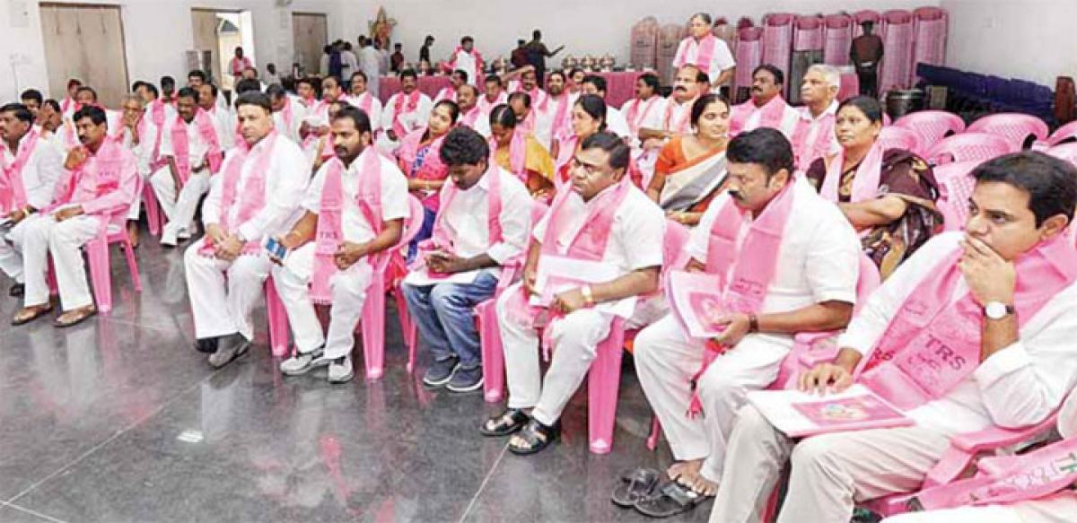 Telangana Rashtra Samithi Legislature Party members attending a meeting in Hyderabad on Thursday 