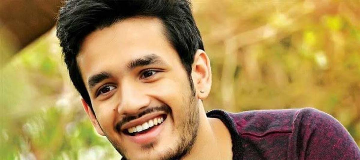 Celebrities sing praises of Akhil on Twitter after first look goes viral