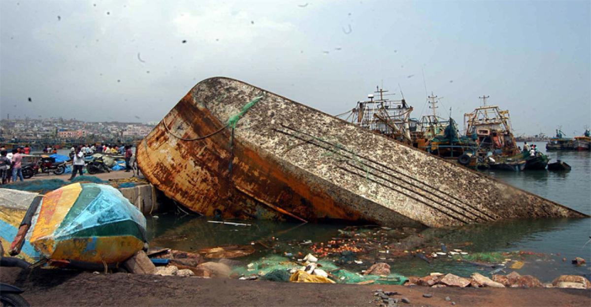 Devastation caused by Cyclone Hudhud in Visakhapatnam in 2014