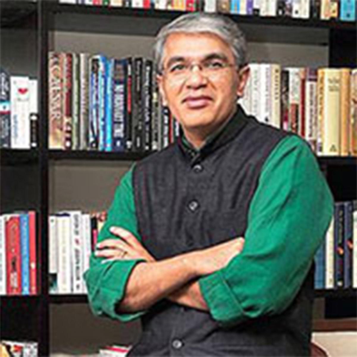 Manish Sabharwal,  Chairman & Co- founder of Teamlease