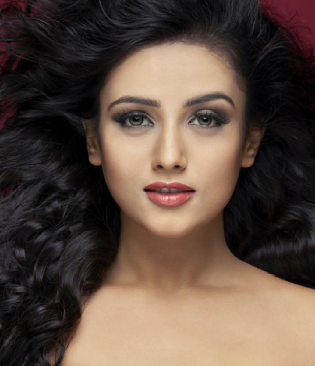 Mishti Chakraborty