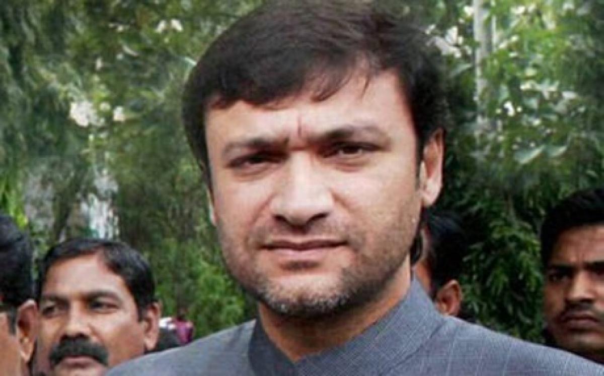 MIM mulls legal options to tackle Owaisi arrest warrant