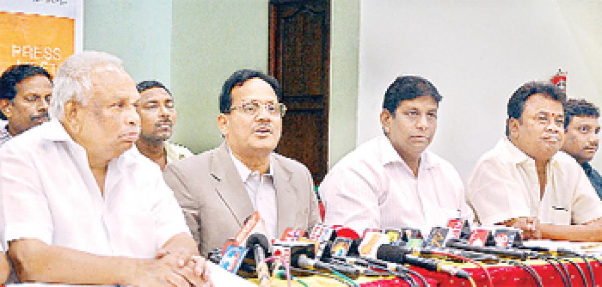 VCCI president V Bhaskara Rao addressing a news conference on Wednesday