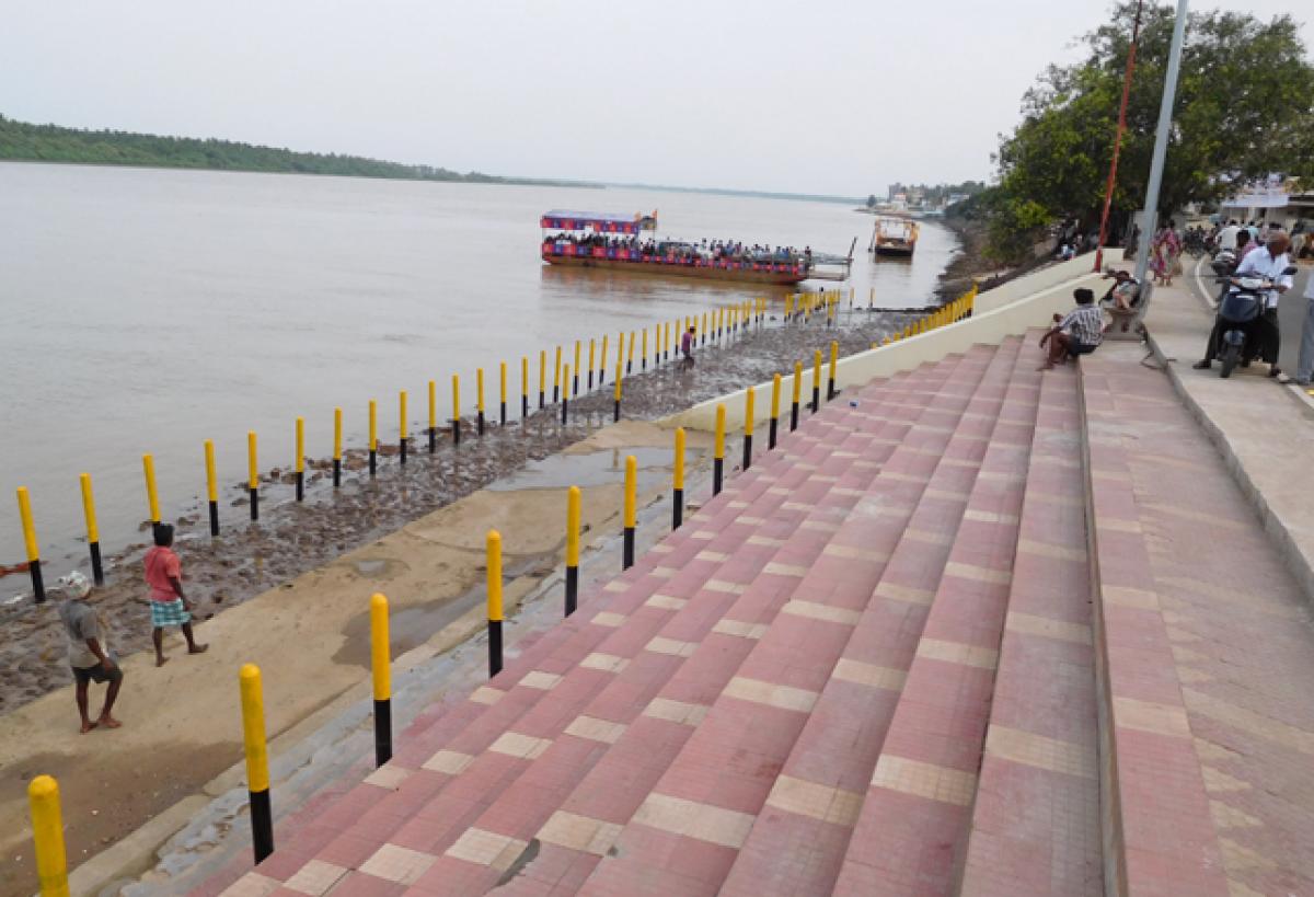 Amareswara Swamy temple ghat in Narsapuram in West Godavari district