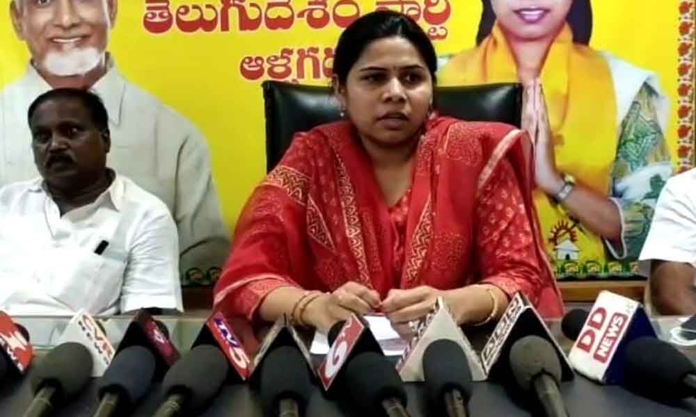 TDP leader and former Minister Bhuma Akhila Priya addressing media at Allagadda on Monday