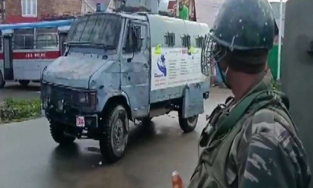 Search operation underway in outskirts of Srinagar city