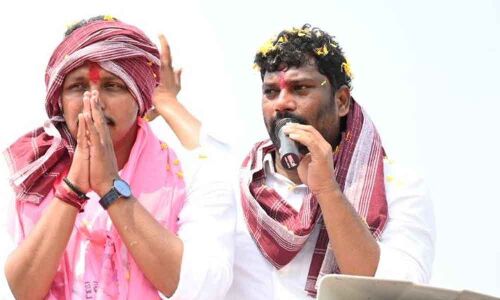 Government Chief Whip Balka Suman addressing the people during election campaign in Peddavoora mandal on Monday. TRS party candidate for Sagar byelection Nomula Bhagath Kumar also seen