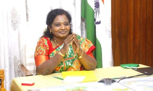 Governor Dr Tamilisai Soundararajan
