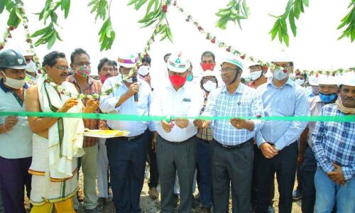 SCCL Director D Satyanarayana synchronising 15 megawatts segment out of the second phase 90 megawatts plant at Mandamarri with Transco on Thursday